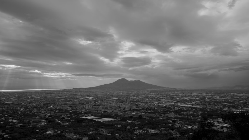 SOTTO LE NUVOLE