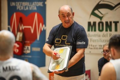 Credit Alessandro Vezzoli_Coach Jaglowski (FILEminimizer) 