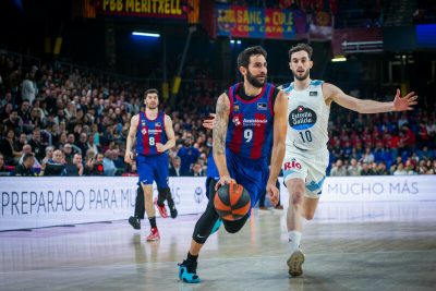 J25-BAR-BRE-Firmar-acb-Photo-M-Graupera_02 
