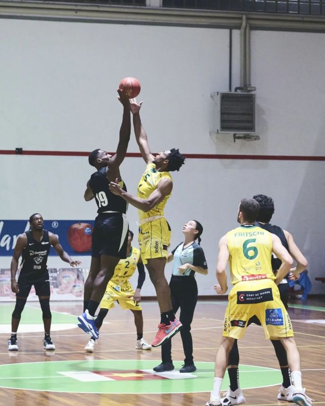 aquila basket trento vs monthley precampionato 2023-24 (FILEminimizer)