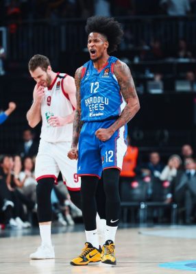 efes-milano 