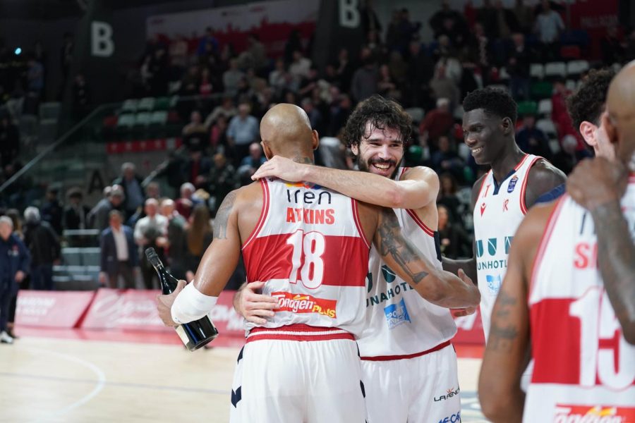 reggio emilia festeggia vs trento