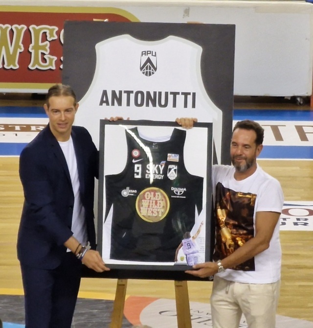 udine vs piacenza ritiro maglia antonutti (FILEminimizer)