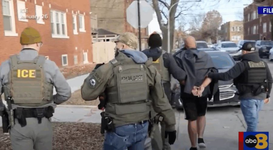 AM536282281_10238117340775450_7494930130695669138_nR