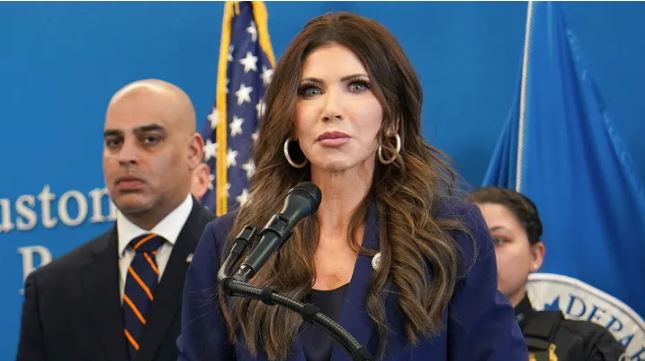 zzz5742854083185540634_n5476785r89Thhdrqqqt890u