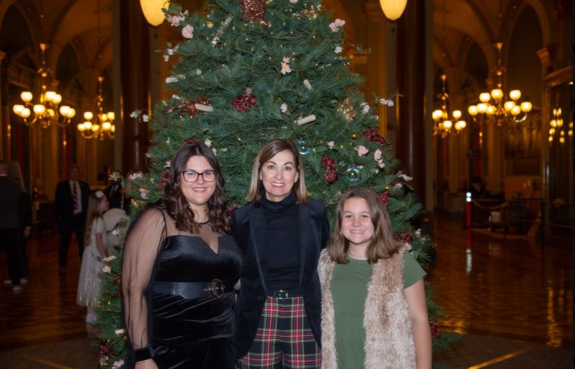 568519494_1142538087981369_3311149816761948034_n1123ah