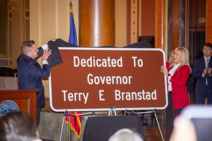 zz7789098077dd887ad88ADG4Ka989zz98689789r3tr677fgy778ur