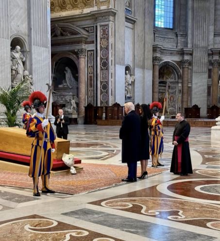 ZZ789576OOg7877MAHG7