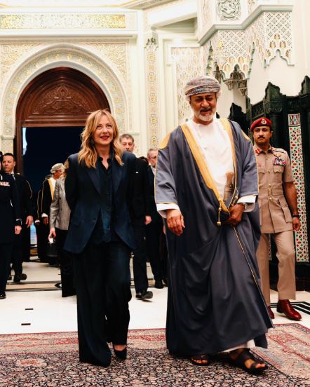 kk9869069802fggT1234