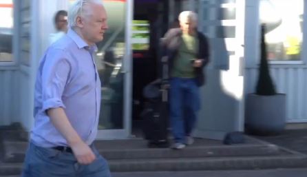 julian-assange-0-6939545-1719277075593v