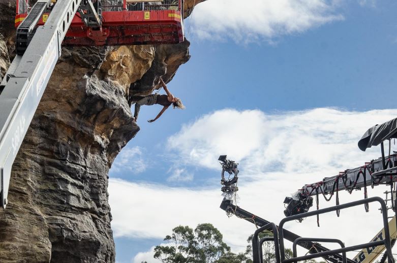 zzz5742854083185540634_n5489iu77UXXX7KOIUyyxx17iui1