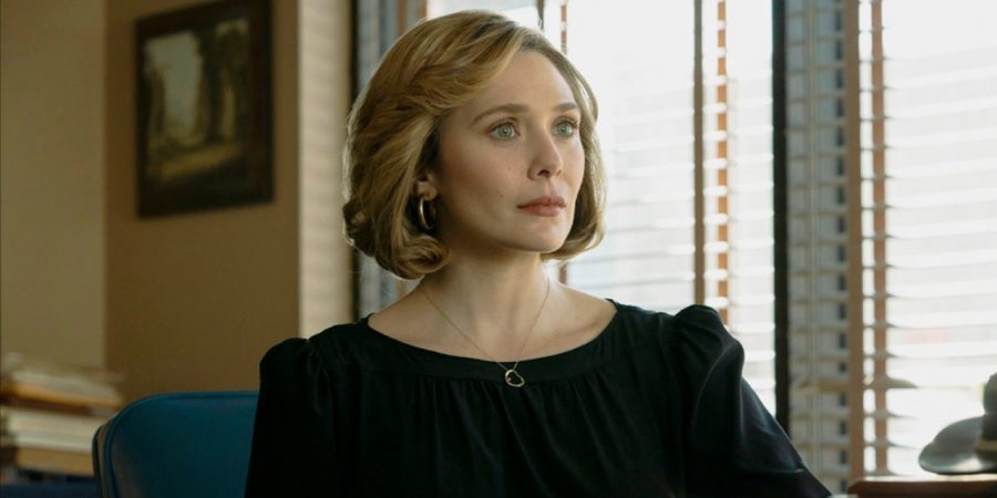 Alicia-VIkander-e-Elizabeth-Olsen-no-filme-The-Assessment89789