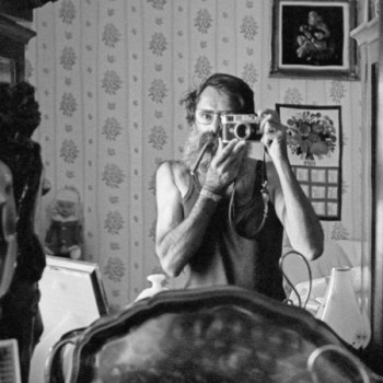 1341 FRAMES OF LOVE AND WAR