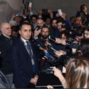 dimaio-giornalisti1.jpg_9825218813655665