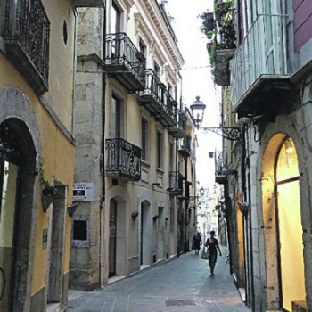 2.1-isernia-centro-storico-e1592162444184.80