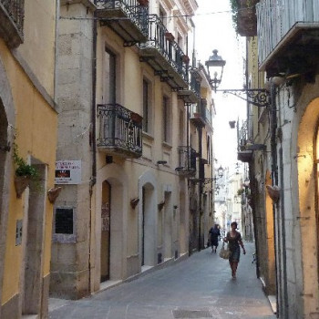 2.Centro_storico-di-Isernia