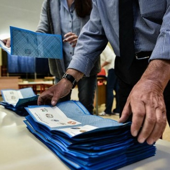 amministrative_seggio_schede_fg888ZZ