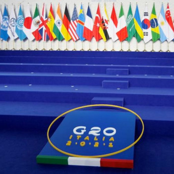 g20_bandiere_palco_fg_ipaDDD
